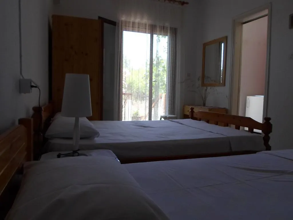 Bozelia Apartments Toroni 0*,